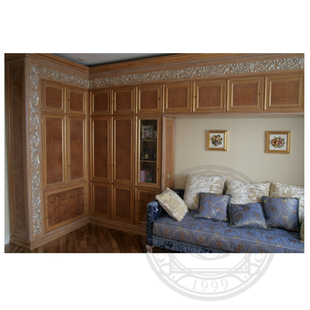 5f6e3548707b2 Kabinet Rampoldi