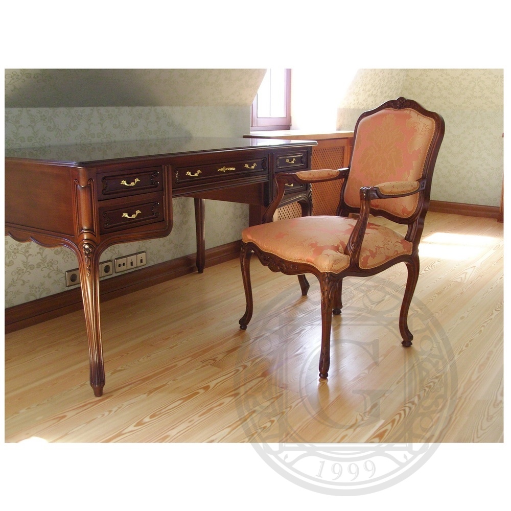 5f6e35585d6c0 Stol pismennyy Angelo Cappellini