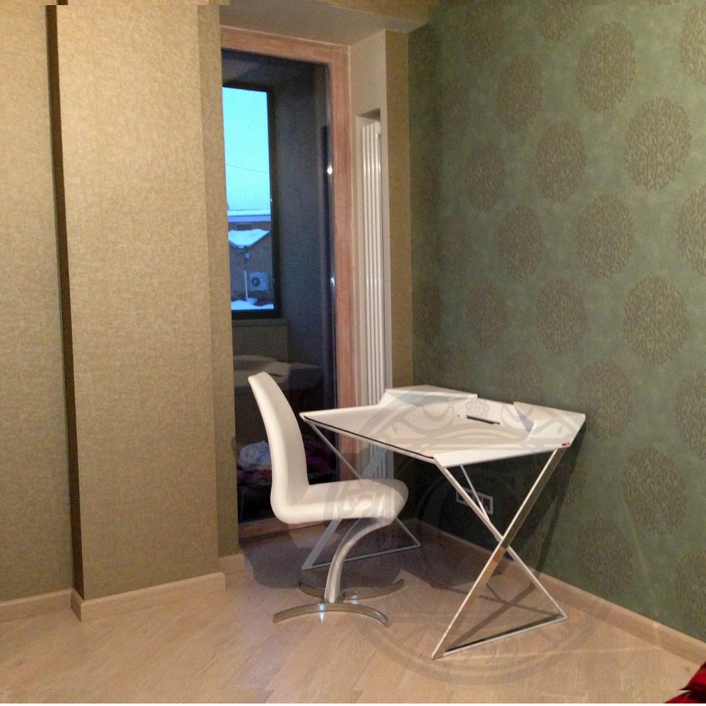 5f6e358283d76 pismennyy stol Cattelan