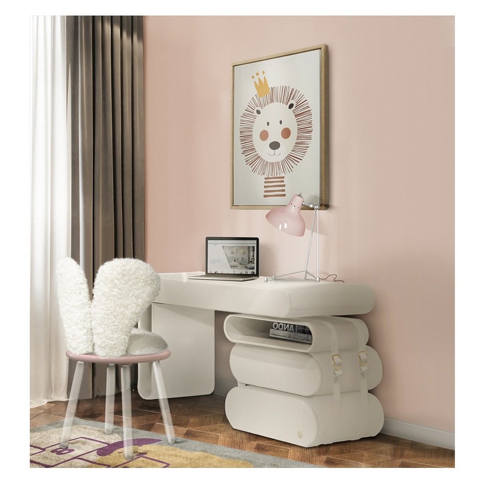 DREAM DESK 06