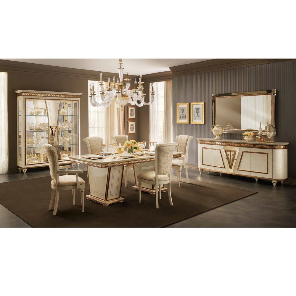 Fantasia table 01 1