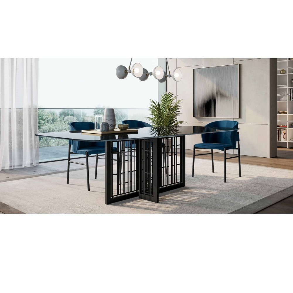 MASTERTABLE 04