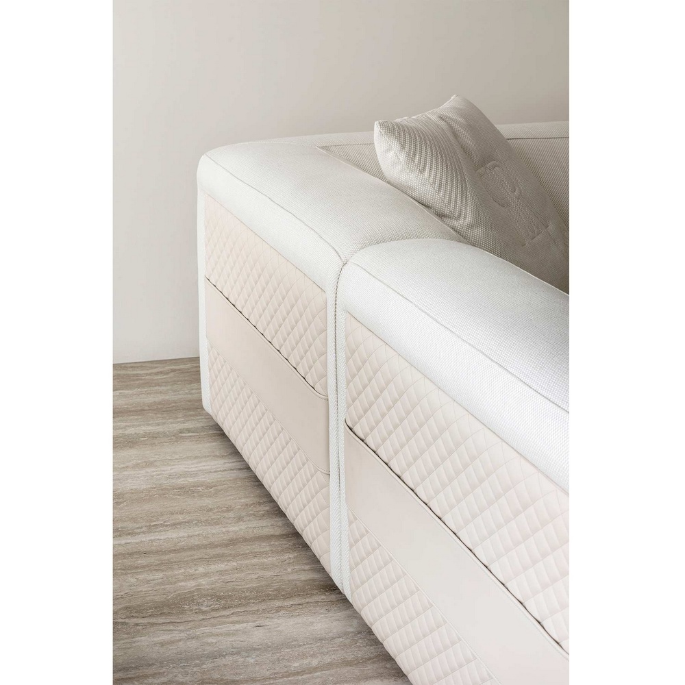 FREUD Sofa 03