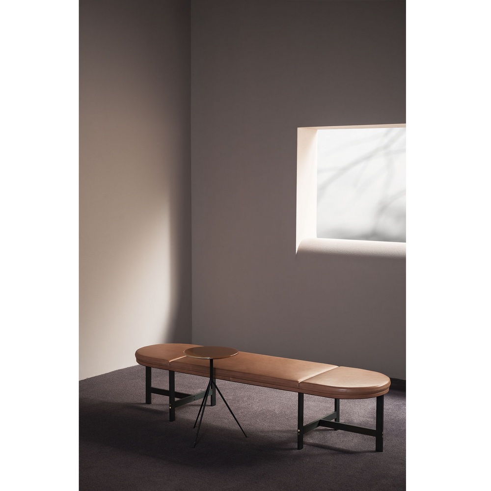 PASSEPARTOUT 01