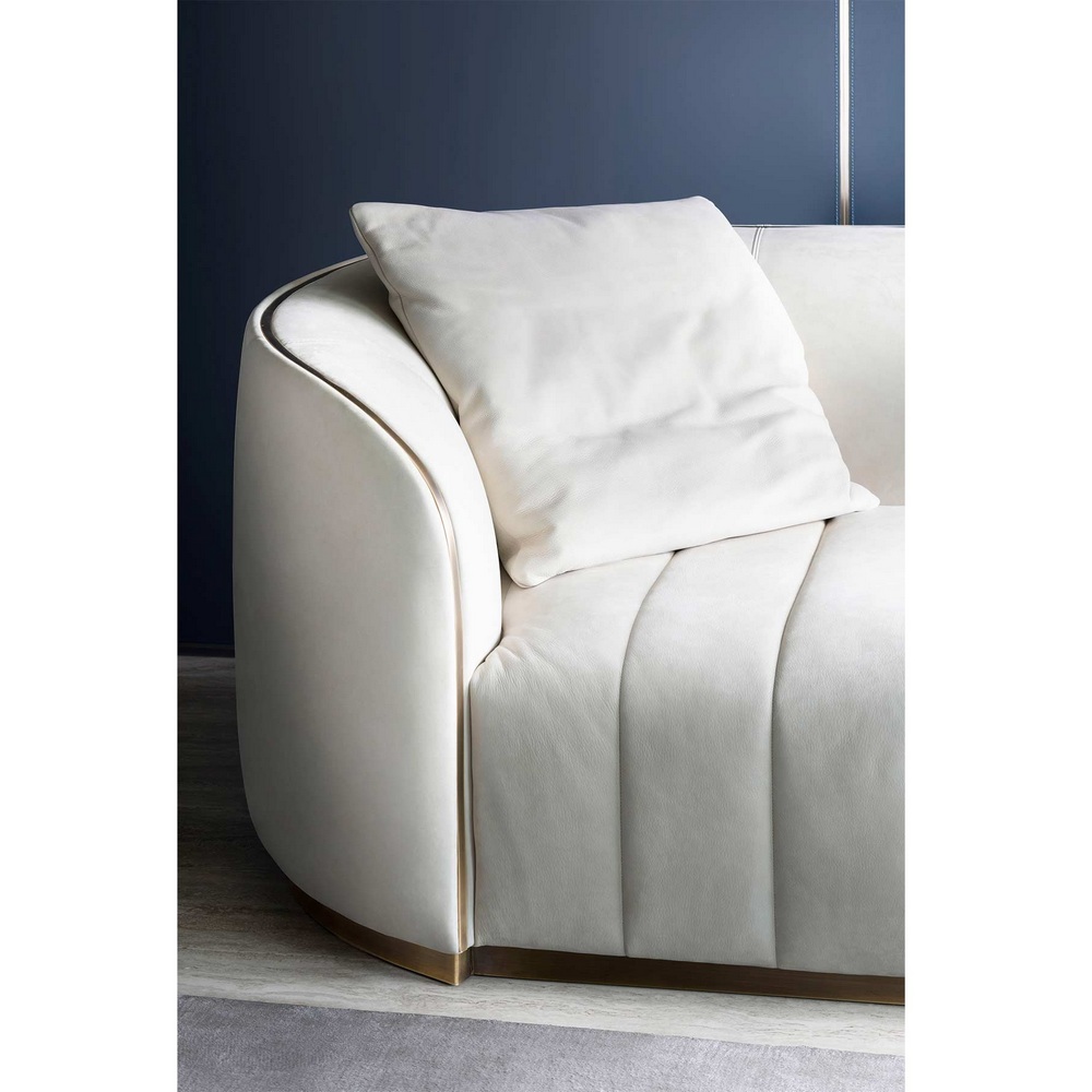 PIERRE Sofa 04