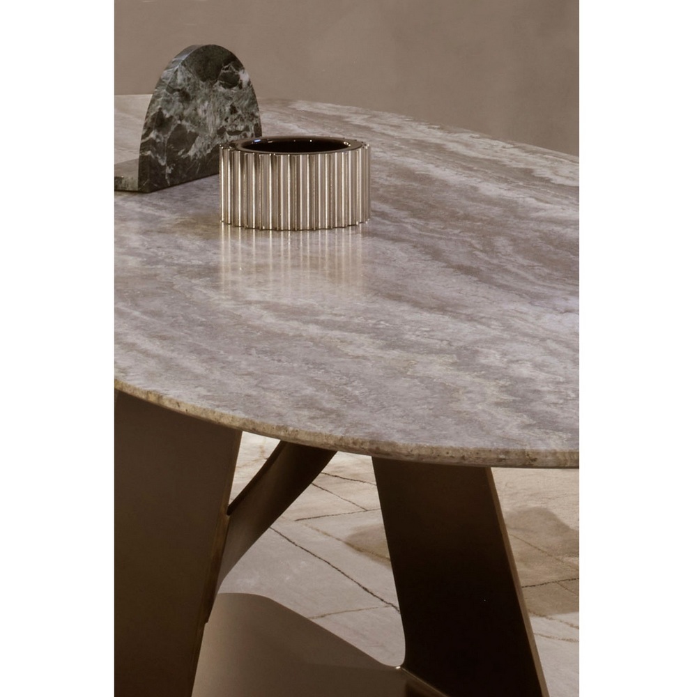 WALLY Table 02