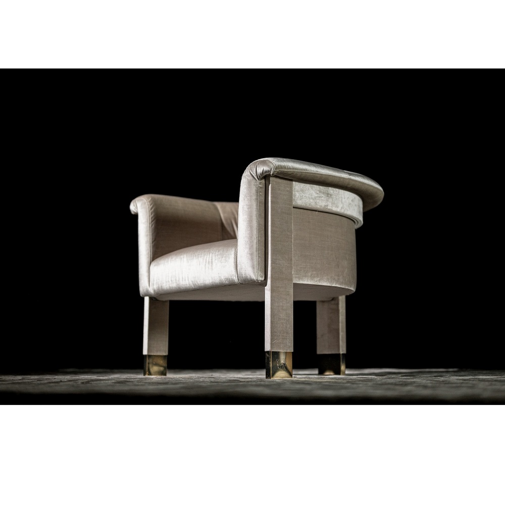 Circe occasional chair 03