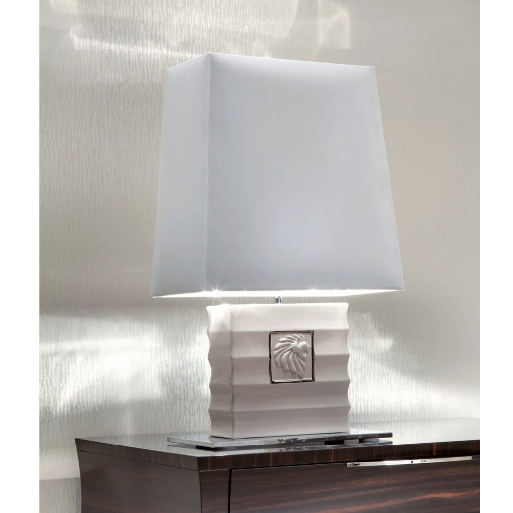 Daydream Monike medium lamp 01