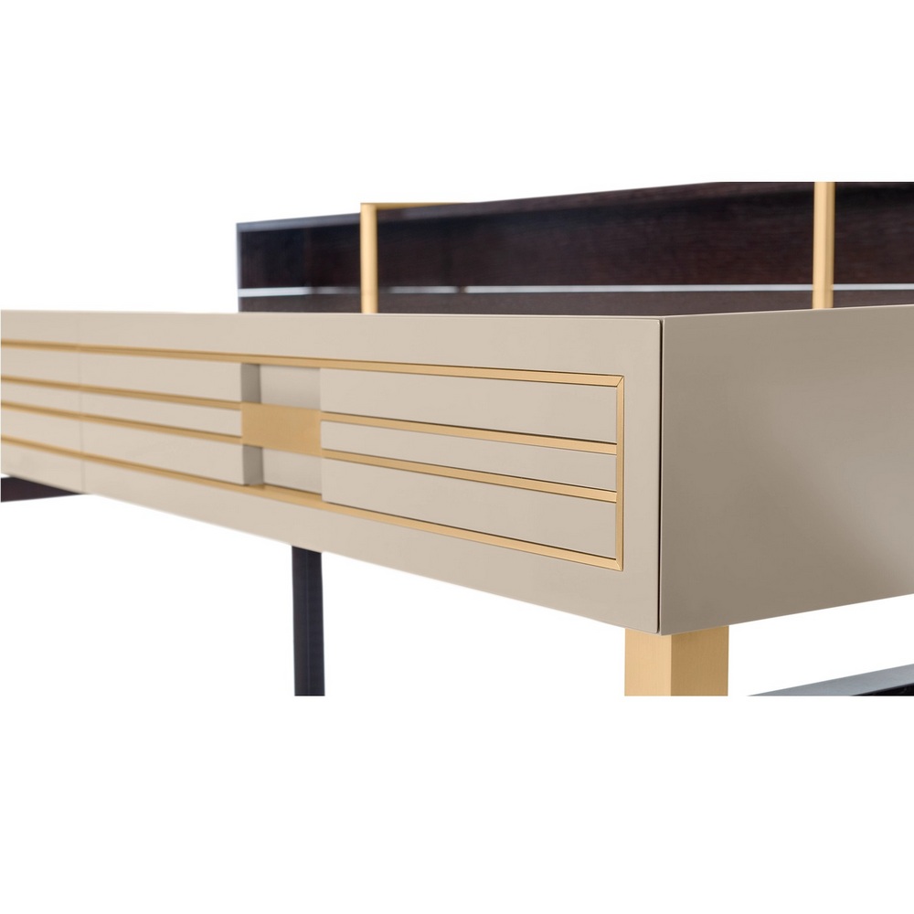 EDINBURGH desk 04
