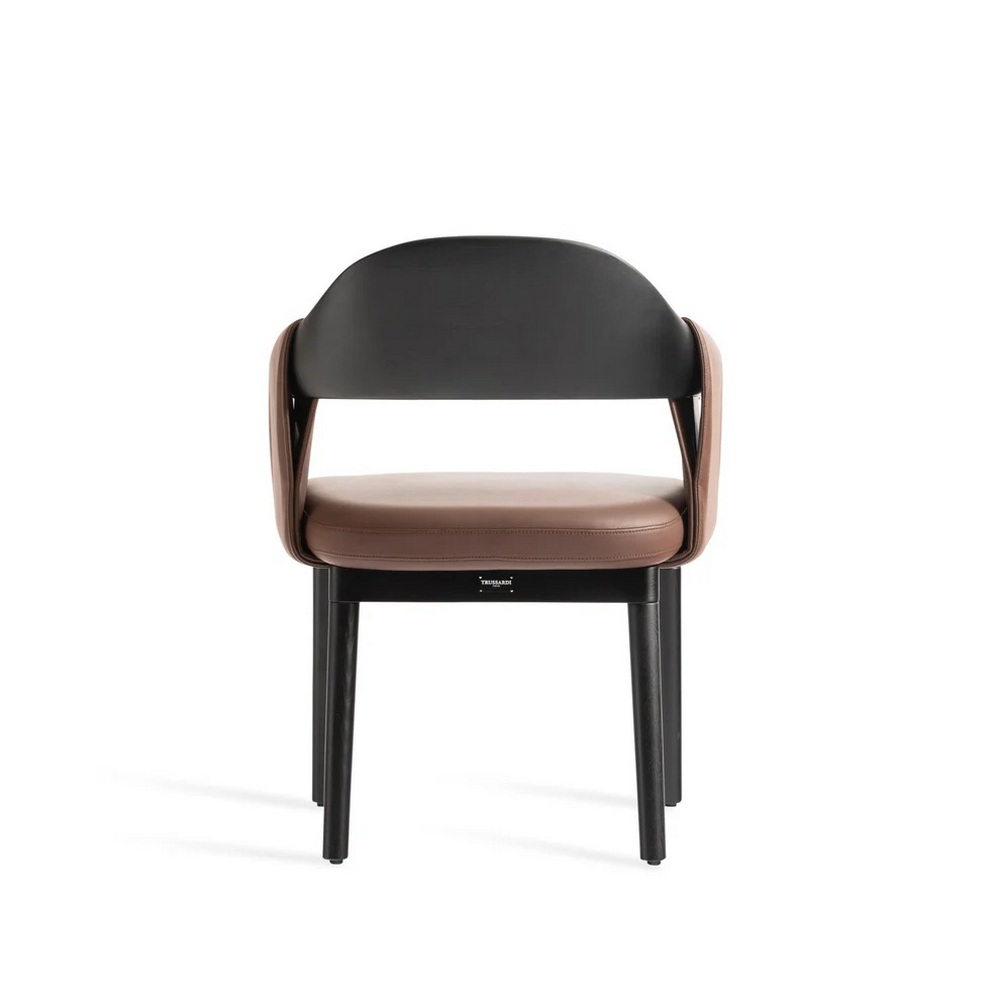 Larzia armchair 08