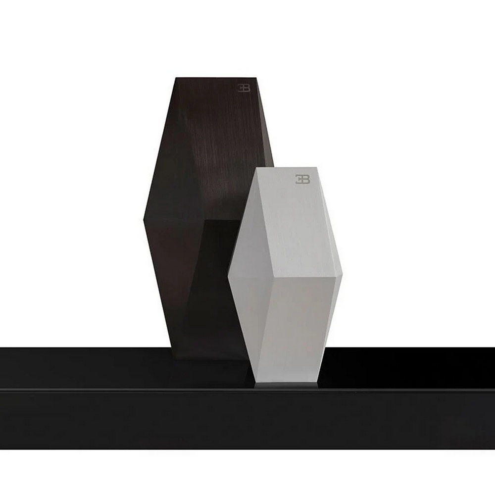 Legacy vase 02