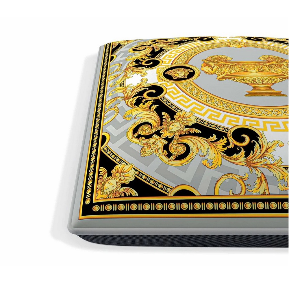 Narcissus ottoman 01