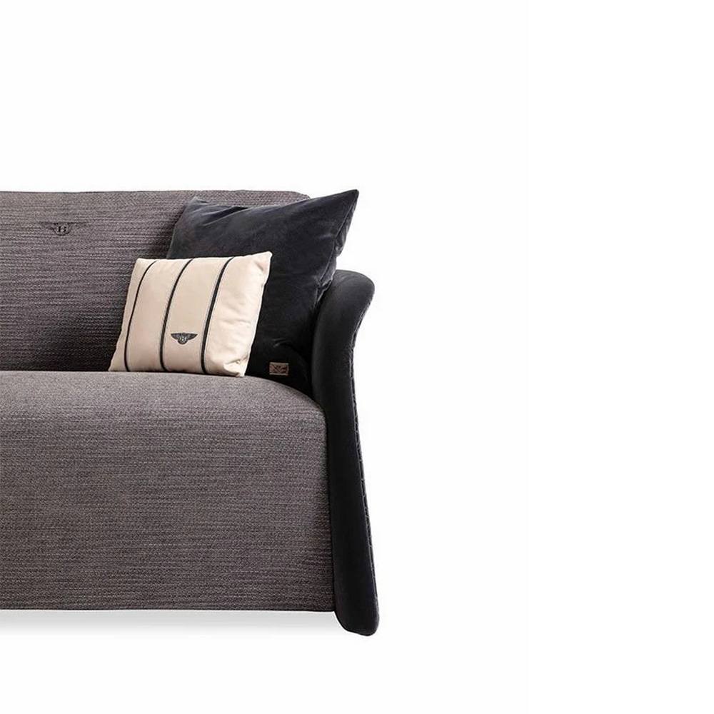 Swan sofa 01