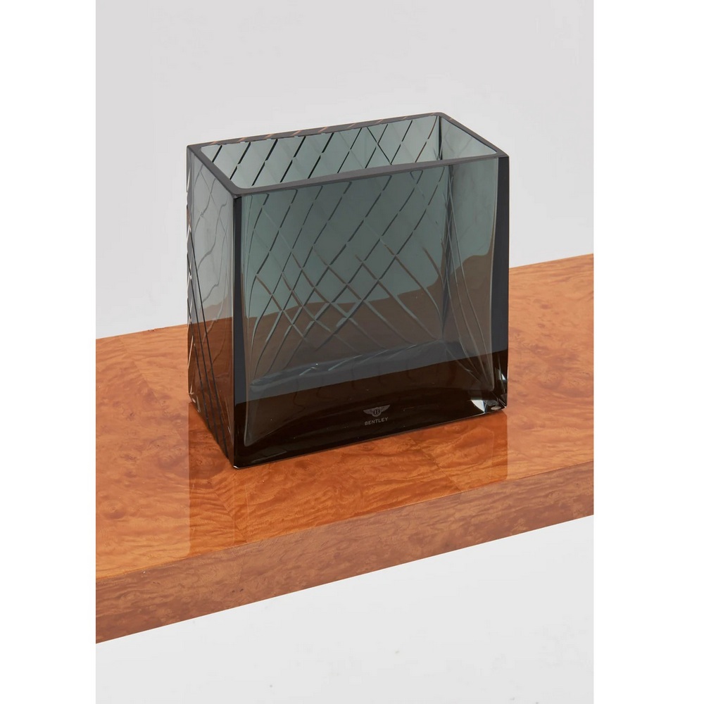 Witney vase 01