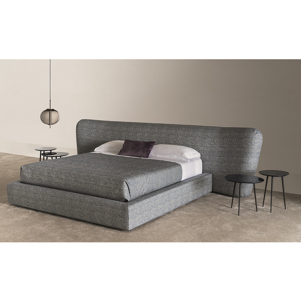 ROYALEBed 05