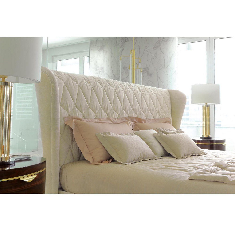 CHANELBED 02